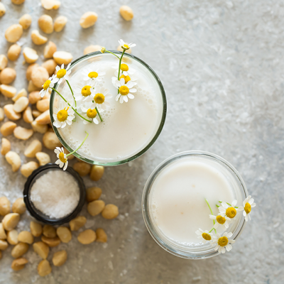 White Chocolate Macadamia Nut Smoothie