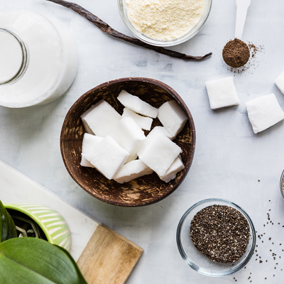 Glow15: Coconut Vanilla Bean Smoothie