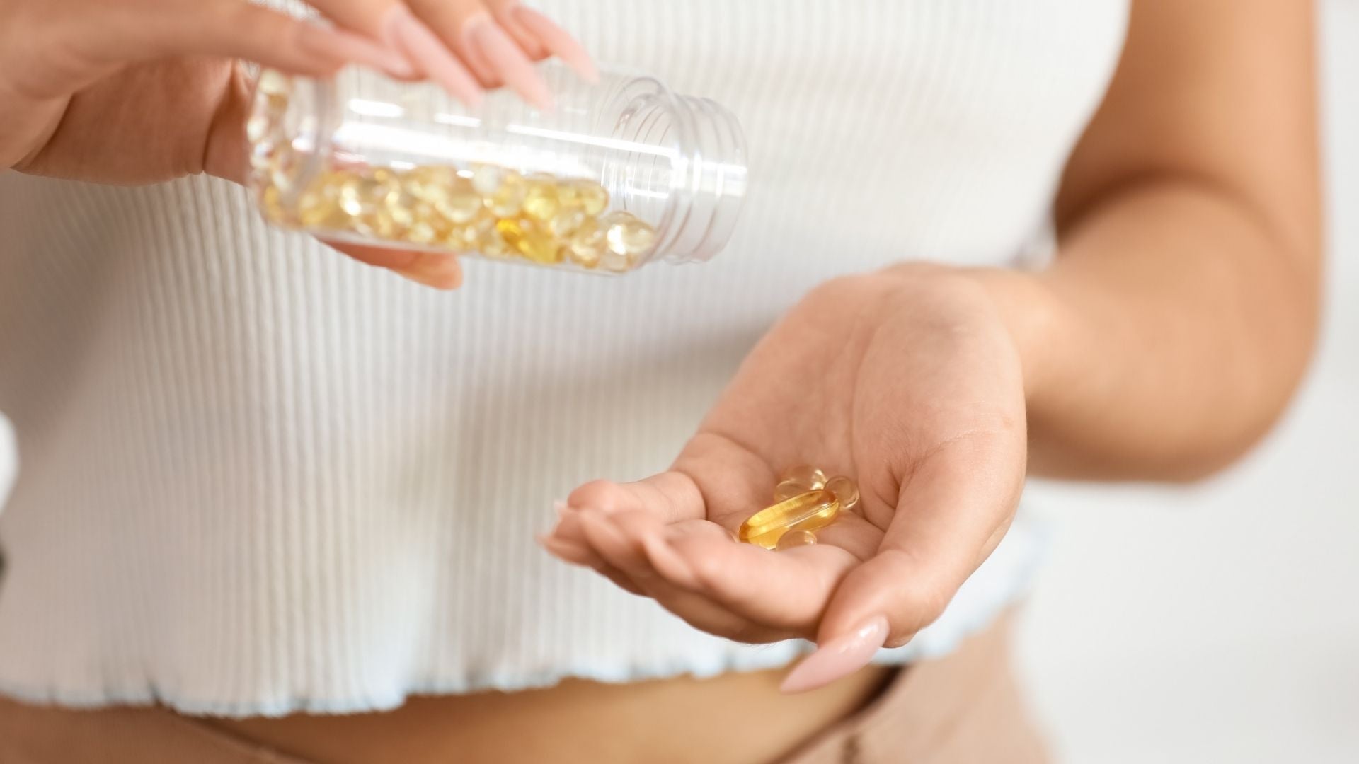 Menopause Supplements That Actually Work: A Doctor Informed Guide